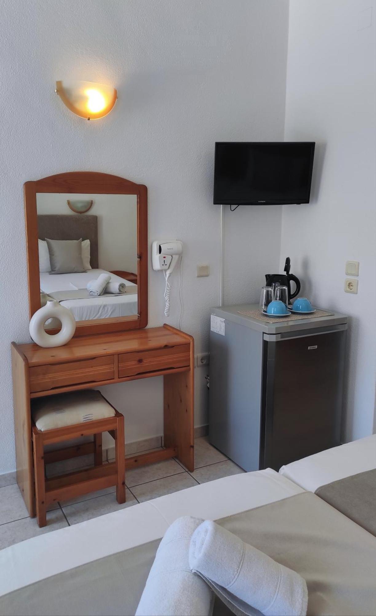 Astrofegia Rooms And Apartments Kamares  Екстер'єр фото