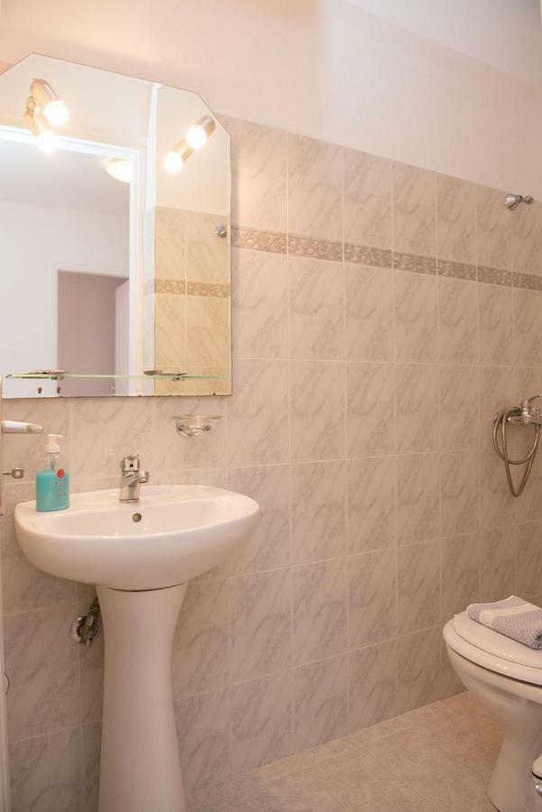 Astrofegia Rooms And Apartments Kamares  Екстер'єр фото